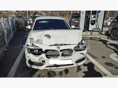 Photo 1 of 39: 2016 BMW 118d, VIN WBA1S5107GV804154 — Korean insurance auction