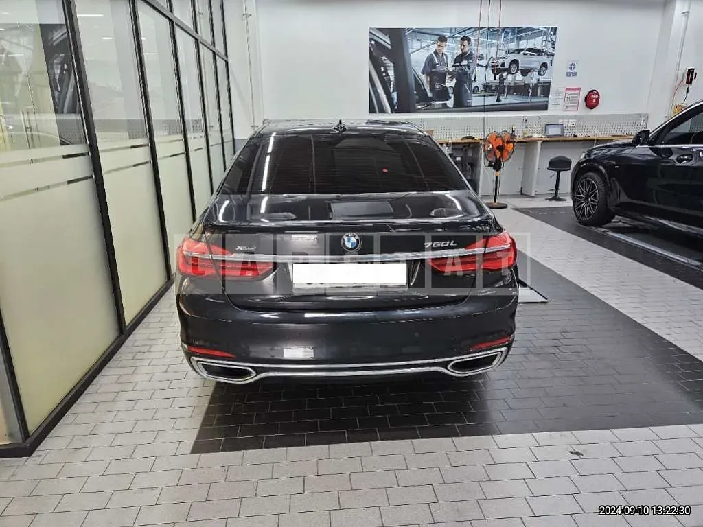 Photo 2 of 10: 2016 BMW 730Ld xDrive — Korean insurance auction