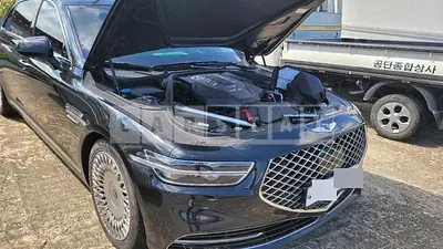 Photo 1 of 11: 2019 Genesis Acupuncture Nessis G90 5.0 — Korean insurance auction