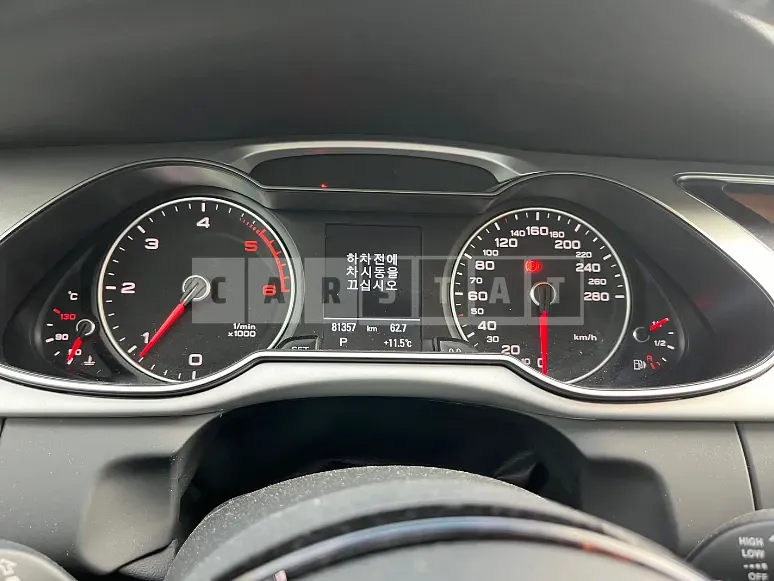Photo 2 of 26: 2016 Audi A4 35 TDI quattro — Korean insurance auction