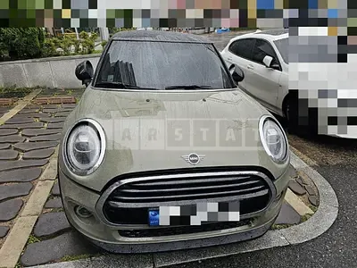 Photo 1 of 9: 2020 MINI Cooper, VIN WMWXR7101L2N07880 — Korean insurance auction