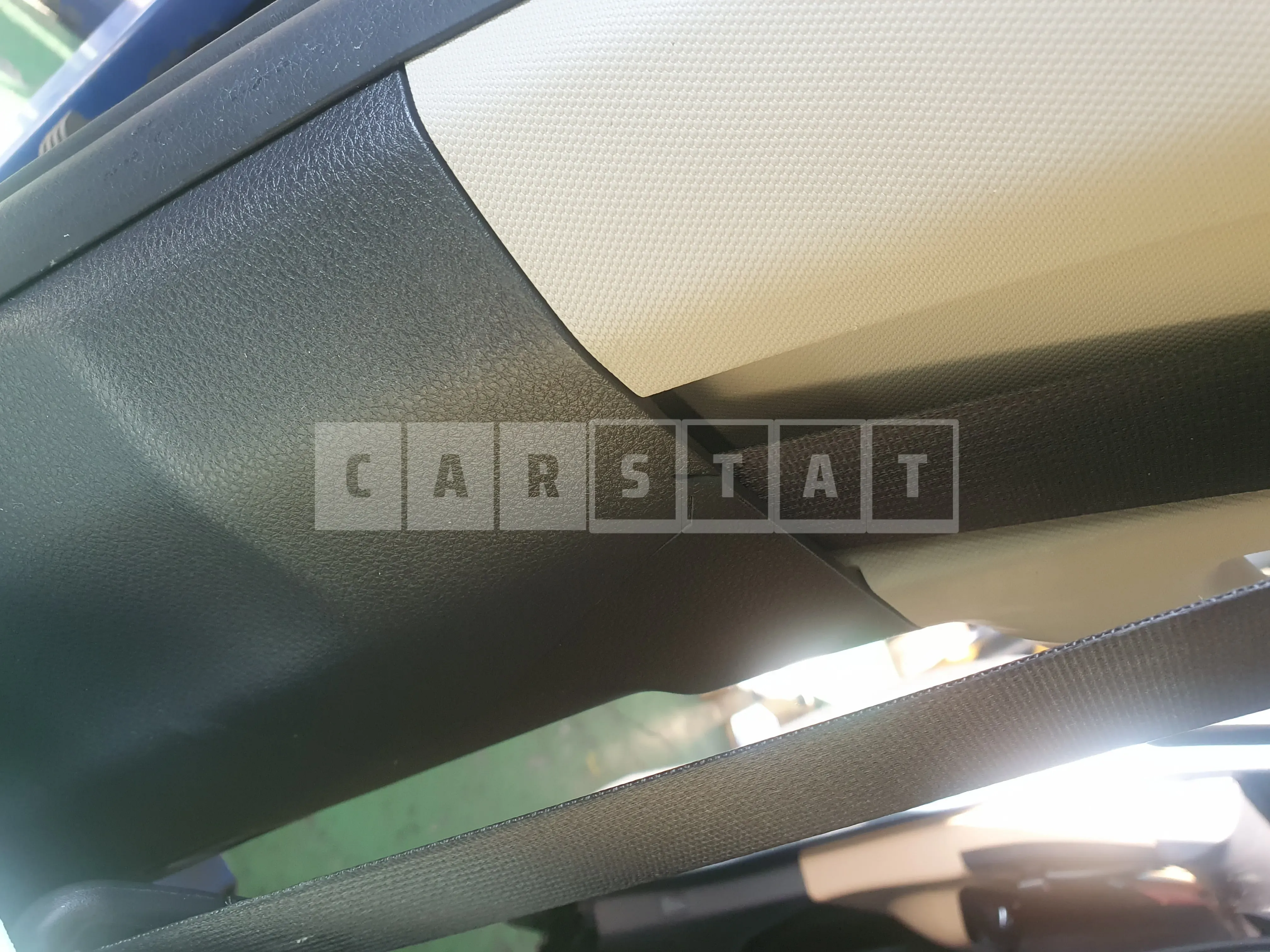 Photo 2 of 30: 2021 Kia Carnival — Korean insurance auction