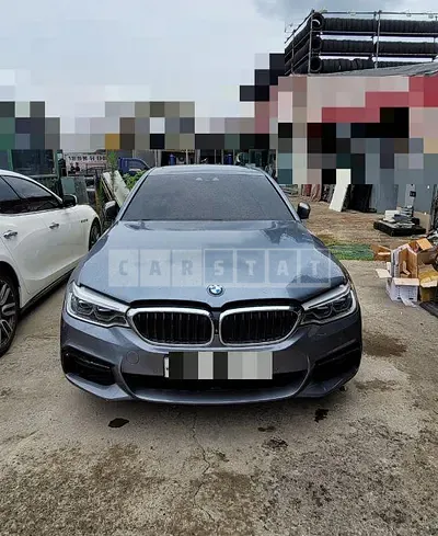 Photo 1 of 8: 2017 BMW 520d — Korean insurance auction