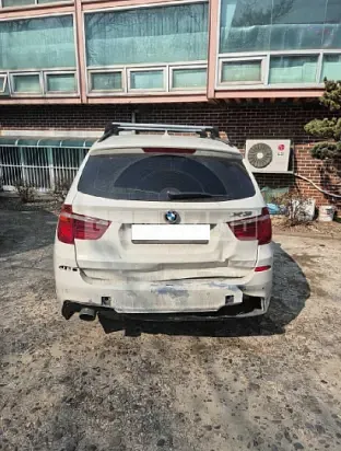 Photo 2 of 26: 2017 BMW X3 xDrive 20d — Korean insurance auction