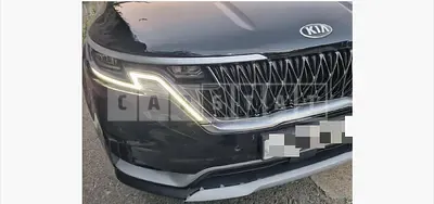 Photo 1 of 13: 2021 Kia Carnivals — Korean insurance auction