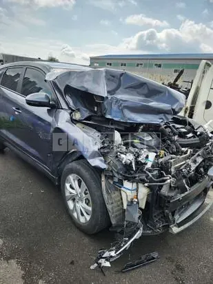 Photo 2 of 7: 2020 Hyundai Tucson — Korean insurance auction
