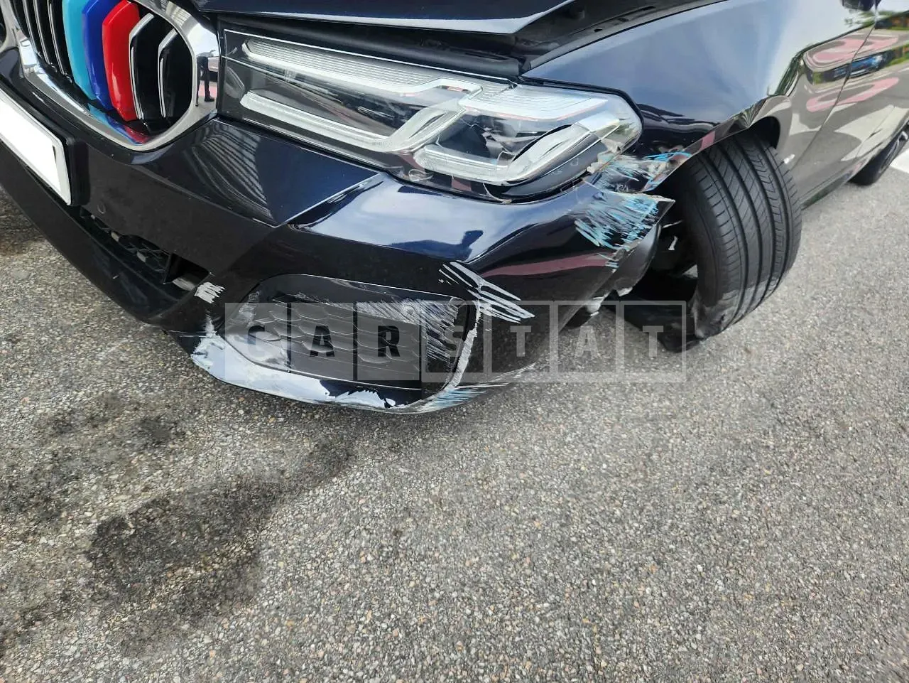 Photo 2 of 30: 2022 BMW 520i, VIN WBA11BH09NCK21813 — Korean insurance auction