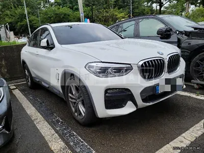 Photo 1 of 21: 2020 BMW 침bmw X4 xDrive20i M Sport X — Korean insurance auction
