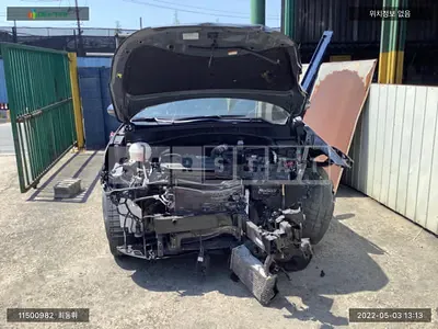 Photo 1 of 8: 2020 Hyundai Tucson, VIN KMHJ3812GLU352914 — Korean insurance auction