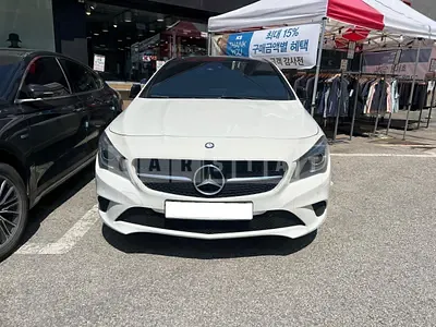 2015 Mercedes-Benz /CLA200 CDI 4Matic
