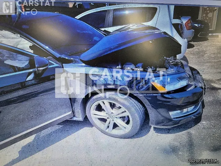 Photo 2 of 6: 2015 Volkswagen Passat 2.0 TDI, VIN 1VWZZZA3ZFC072749 — Korean insurance auction
