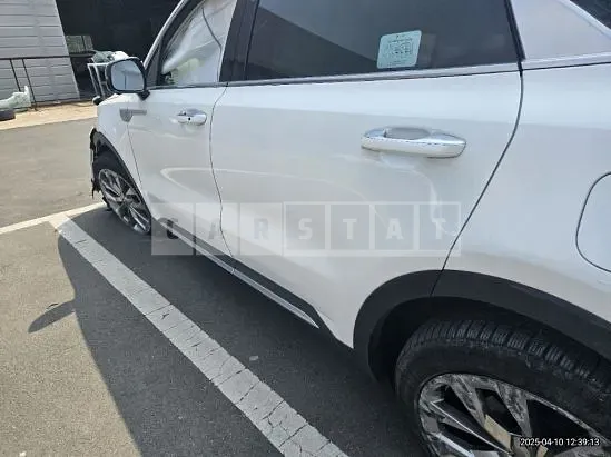 Photo 2 of 50: 2021 Kia Sorento — Korean insurance auction