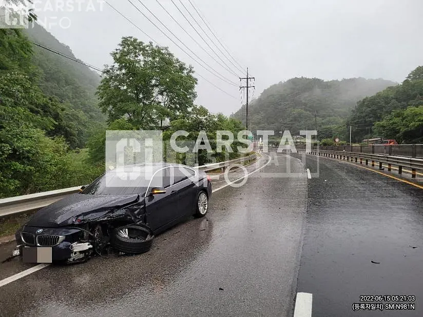 Photo 2 of 12: 2019 BMW 420i Gran Coupe Luxury, VIN WBA4H3102KBM47332 — Korean insurance auction