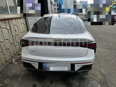Photo 1 of 7: 2025 Kia K5 — Korean insurance auction