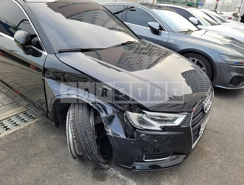 Photo 2 of 5: 2018 Audi I 40TFSI, VIN WAUZZZ8V6J1089552 — Korean insurance auction