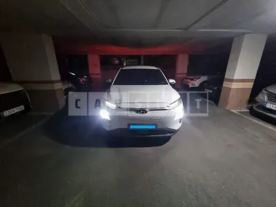 Photo 1 of 7: 2021 Hyundai Kona Electric, VIN KMHK181GFMU132043 — Korean insurance auction