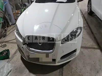 Photo 1 of 18: 2014 Jaguar XF 2.2d — Korean insurance auction
