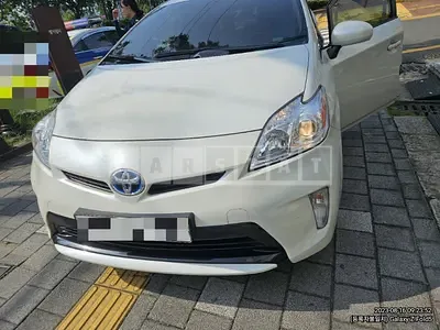 Photo 1 of 12: 2015 Toyota Prius, VIN JTDKN3DU5F1914241 — Korean insurance auction