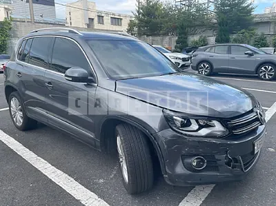 Photo 1 of 9: 2016 Volkswagen Tiguan 2.0 TDI BMT, VIN WVGZZZ5NZGW568075 — Korean insurance auction