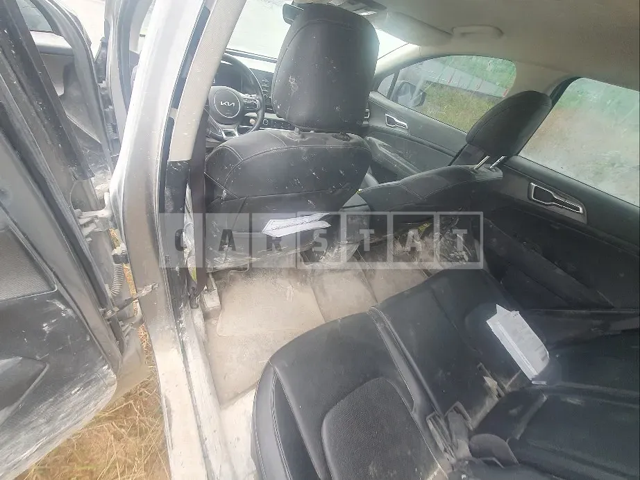 Photo 2 of 14: 2022 Kia Sportage — Korean insurance auction