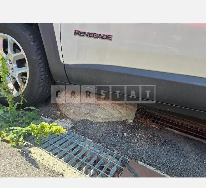 Photo 2 of 6: 2016 Jeep Zip Renegade 2.4 — Korean insurance auction