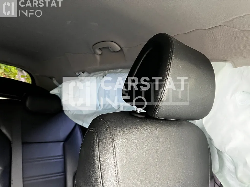 Photo 2 of 14: 2017 Kia Sorento 2.0 — Korean insurance auction