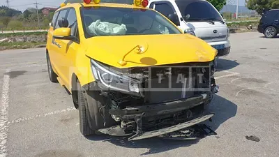Photo 1 of 7: 2018 Kia Carnival, VIN KNHMF37ABKS508534 — Korean insurance auction