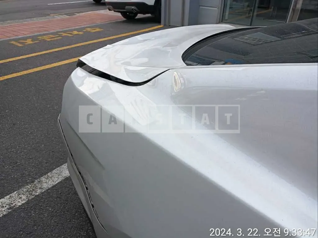 Photo 2 of 17: 2017 Ford Mustang 2.3 Coupe, VIN 1FA6P8THXH5243938 — Korean insurance auction