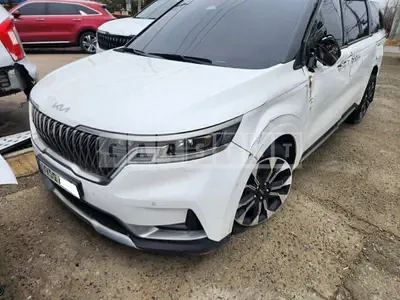 Photo 1 of 19: 2022 Kia Carnival, VIN KNANE81BBPS240979 — Korean insurance auction