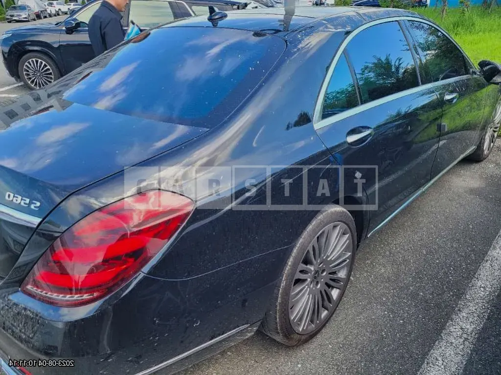 Photo 2 of 9: 2019 Mercedes-Benz S560 4Matic L, VIN WDDUG8GB5KA436140 — Korean insurance auction