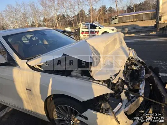Photo 2 of 11: 2016 BMW 320i, VIN WBA8A9109GK463091 — Korean insurance auction