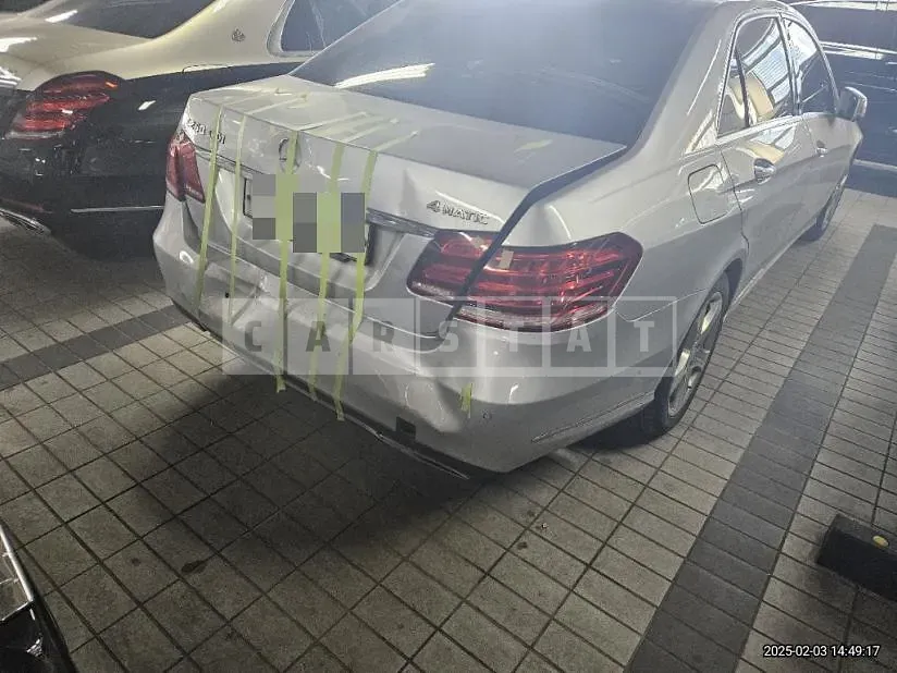 Photo 2 of 9: 2014 Mercedes-Benz E250 CDI 4Matic — Korean insurance auction