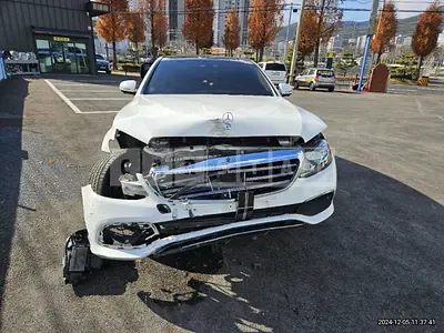 Photo 1 of 10: 2020 Mercedes-Benz E450 4Matic — Korean insurance auction