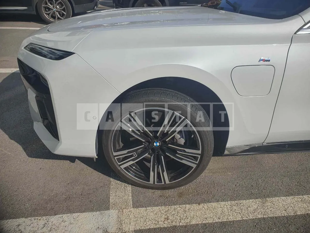 Photo 2 of 46: 2024 BMW 750e xDrive, VIN WBA41EH00RCR72285 — Korean insurance auction