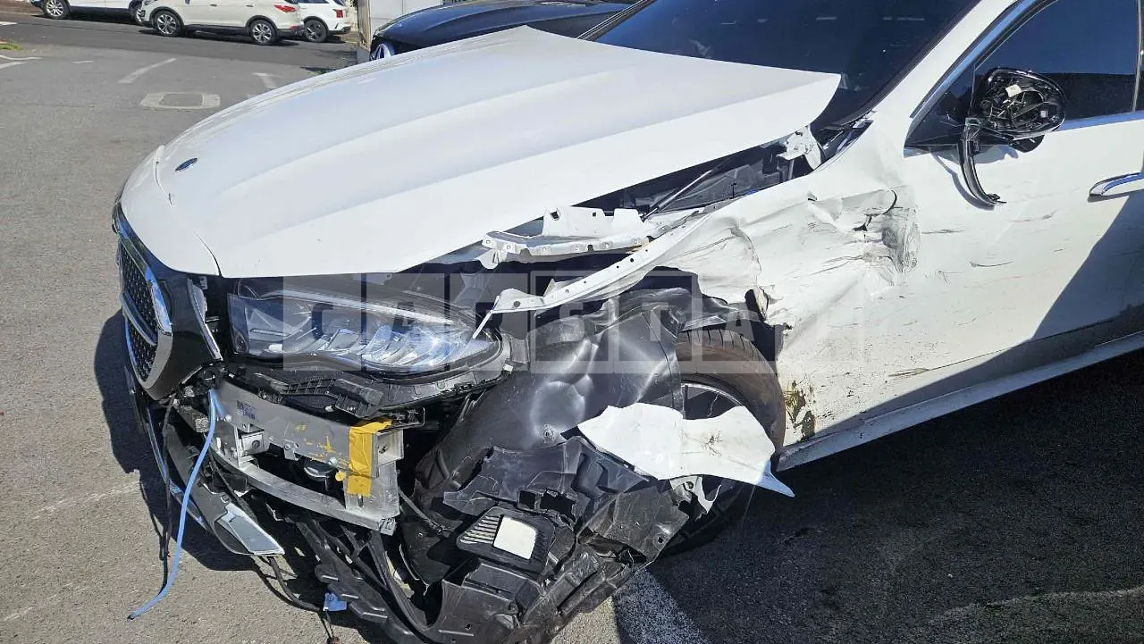 Photo 2 of 48: 2026 Mercedes-Benz E 200, VIN W1KLF5AB1TA232796 — Korean insurance auction