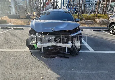 Photo 1 of 21: 2019 Hyundai Kona Electric, VIN KMHK381GFKU026364 — Korean insurance auction