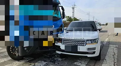 Photo 1 of 6: 2016 Land Rover Range Rover 4.4d, VIN SALGA2JF1GA269583 — Korean insurance auction