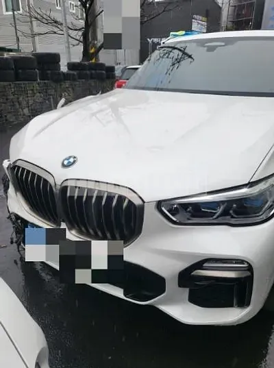 Photo 1 of 40: 2020 BMW X5 M50i, VIN WBAJU4104M9E47009 — Korean insurance auction