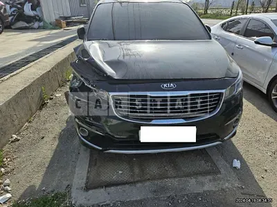 Photo 1 of 20: 2017 Kia Carnival — Korean insurance auction