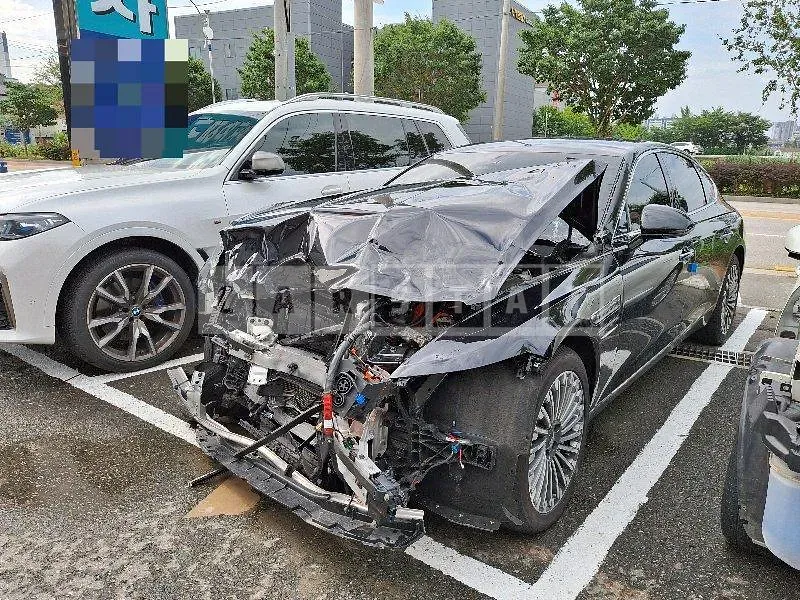 Photo 2 of 5: 2023 Genesis G80 — Korean insurance auction