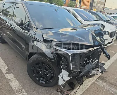 Photo 1 of 22: 2026 Kia Carnival Hybrid — Korean insurance auction