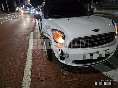 Photo 1 of 13: 2015 MINI Cooper D Countryman ALL4 — Korean insurance auction