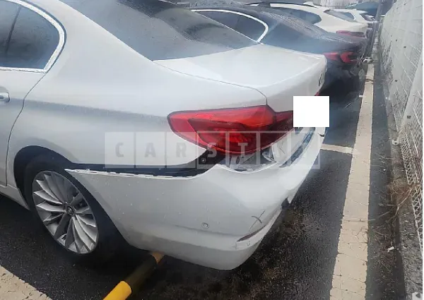 Photo 2 of 21: 2018 BMW 520d, VIN WBAJC3104JWB79217 — Korean insurance auction