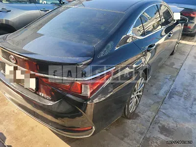 Photo 1 of 20: 2018 Lexus ES300h — Korean insurance auction