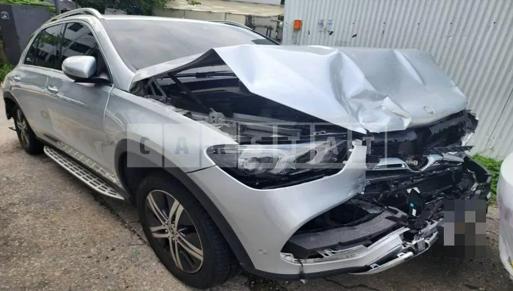 Photo 2 of 75: 2019 Mercedes-Benz GLE 300 d 4Matic — Korean insurance auction