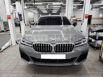 Photo 1 of 9: 2021 BMW 530e, VIN WBA51AG03MCH21321 — Korean insurance auction