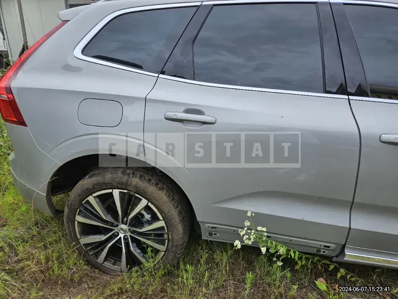 Photo 2 of 26: 2024 Volvo XC60B6 AWD — Korean insurance auction