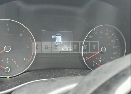 Photo 2 of 16: 2019 Kia Sportage — Korean insurance auction