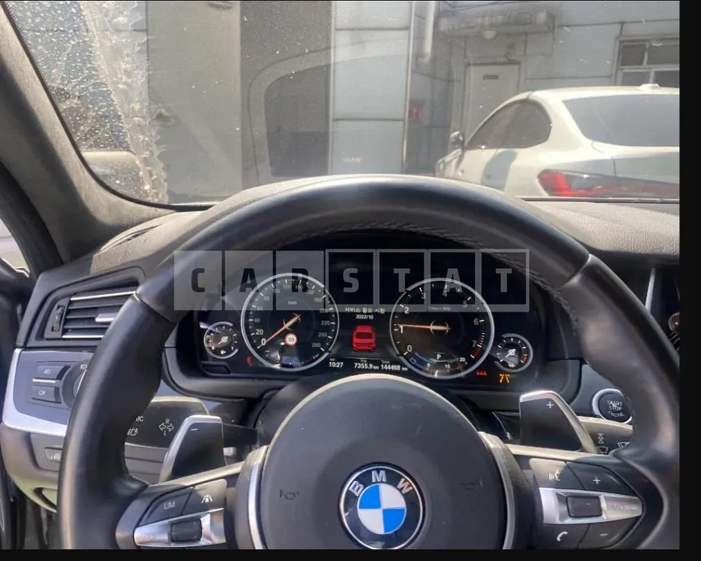 Photo 2 of 9: 2016 BMW 528i, VIN WBA5A5105GG602714 — Korean insurance auction