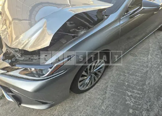 Photo 2 of 14: 2021 Lexus ES300h — Korean insurance auction